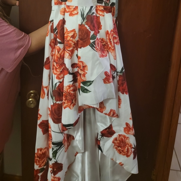 2 piece formal dress - Picture 2 of 6